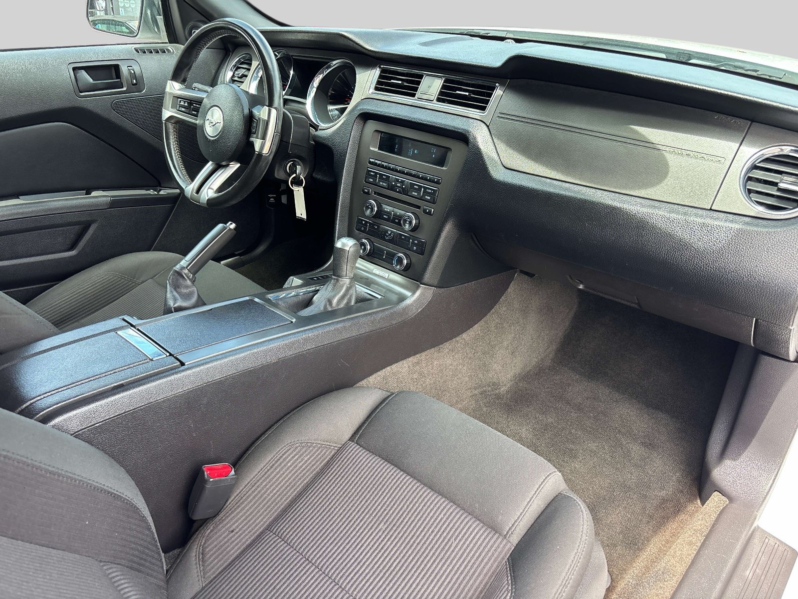 Used 2014 Ford Mustang Coupe w/ Equipment Group 102A RWD image 13