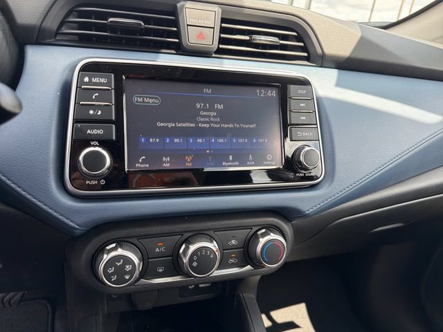 Used 2025 Nissan Versa SV FWD image 20