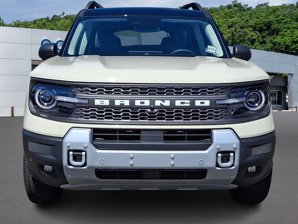 Certified 2025 Ford Bronco Sport Badlands w/ Badlands Tech Package AWD/4WD image 2