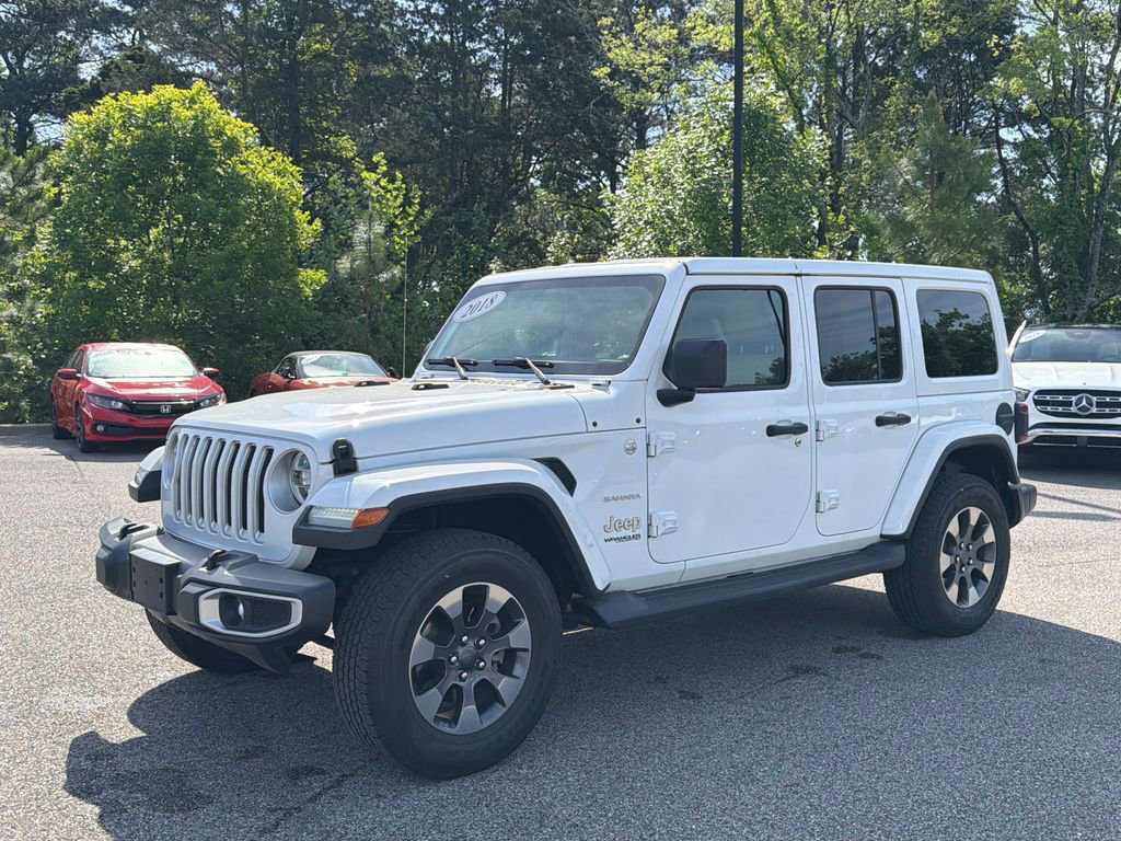 Used 2018 Jeep Wrangler Unlimited Sahara AWD/4WD image 9