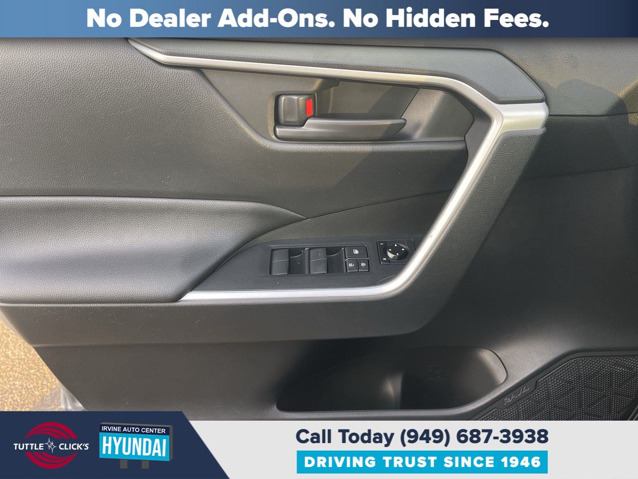 Used 2020 Toyota RAV4 LE w/ All Weather Liner Package FWD image 24