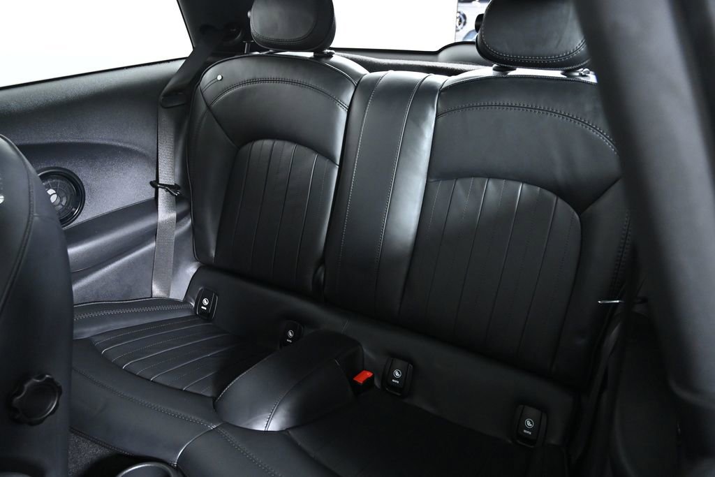 Used 2023 MINI Cooper John Cooper Works FWD image 29