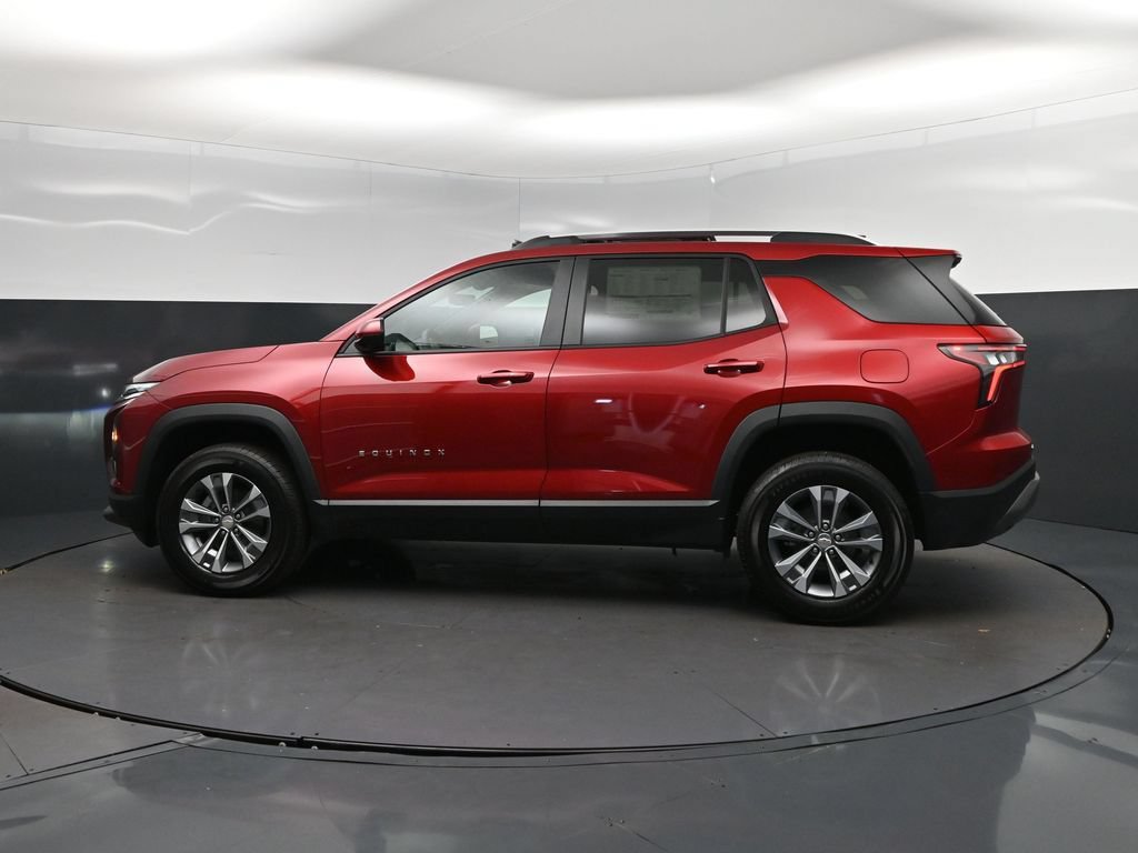 New 2026 Chevrolet Equinox LT w/ Convenience Package II FWD image 4