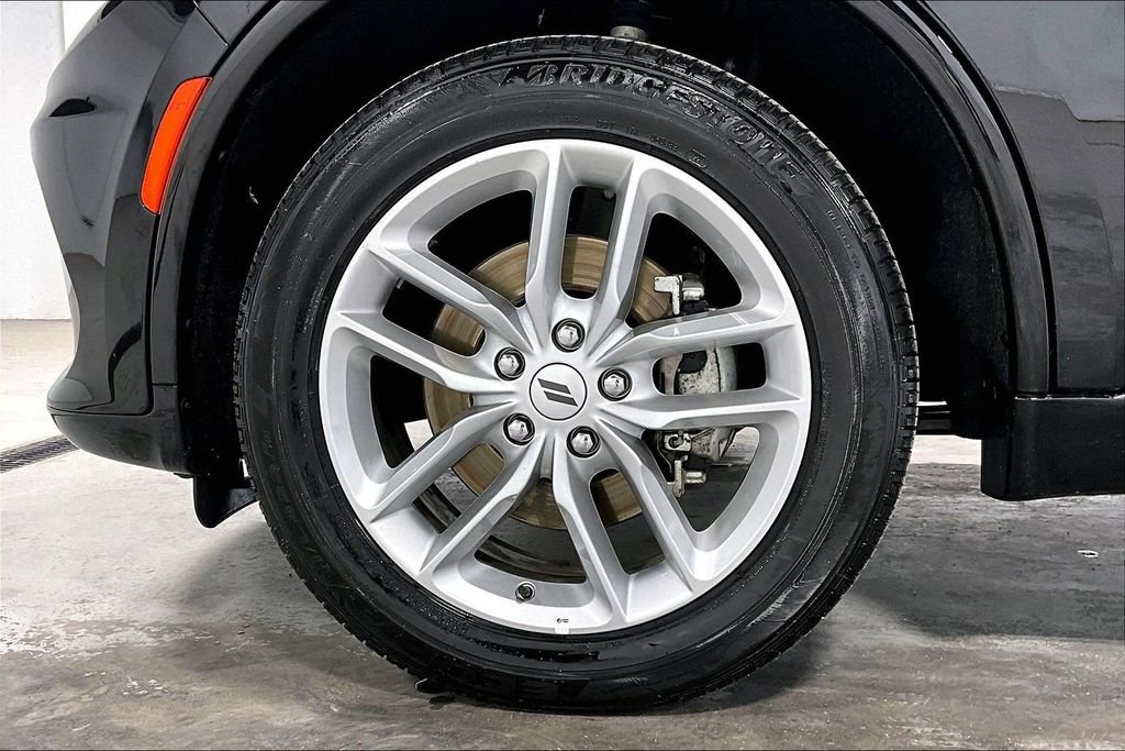 Used 2025 Dodge Durango GT image 11