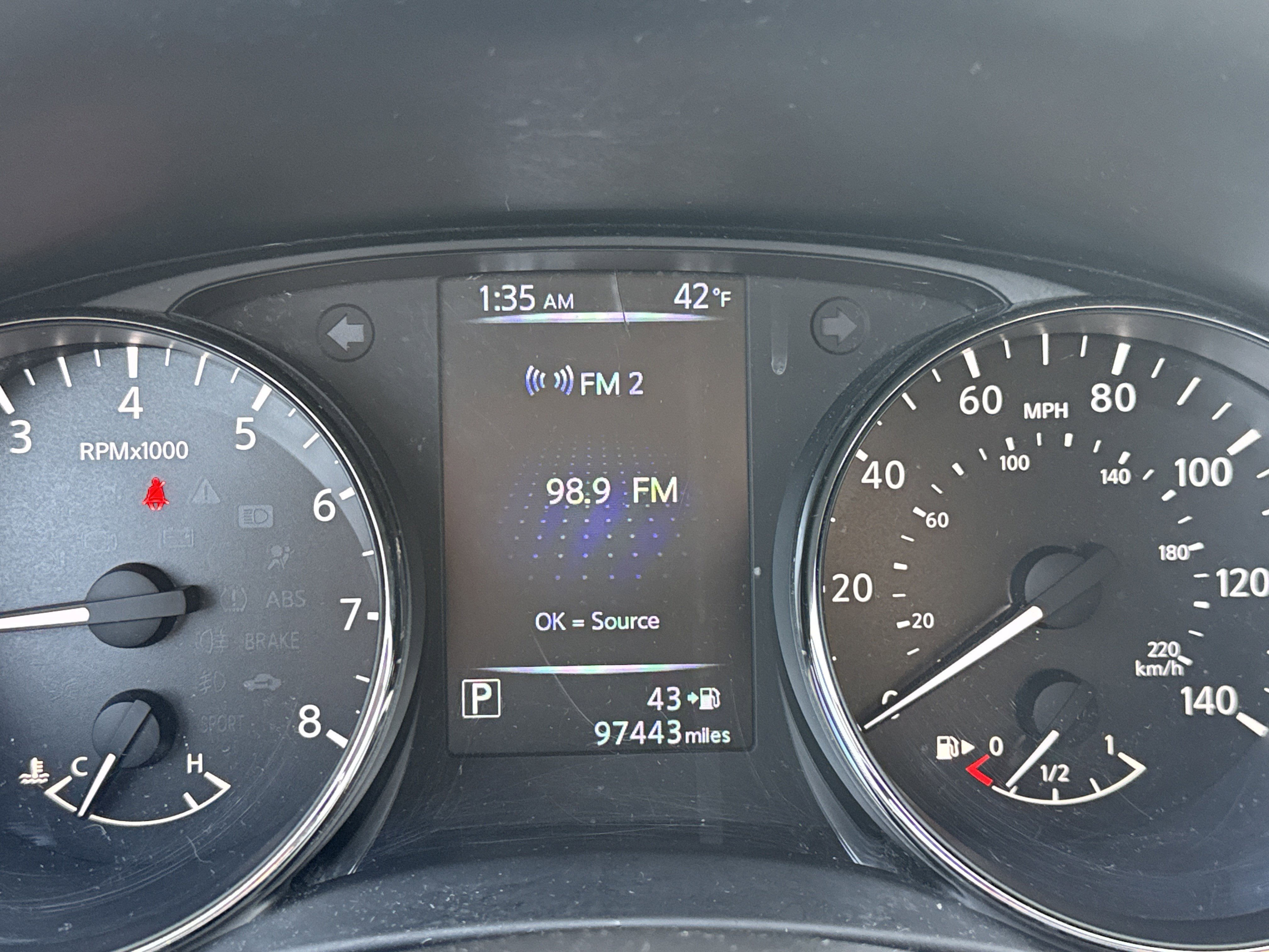 Used 2017 Nissan Rogue SV image 18