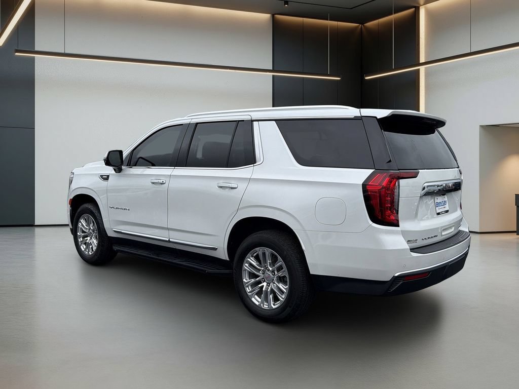 Used 2021 GMC Yukon SLT w/ SLT Premium Package AWD/4WD image 3