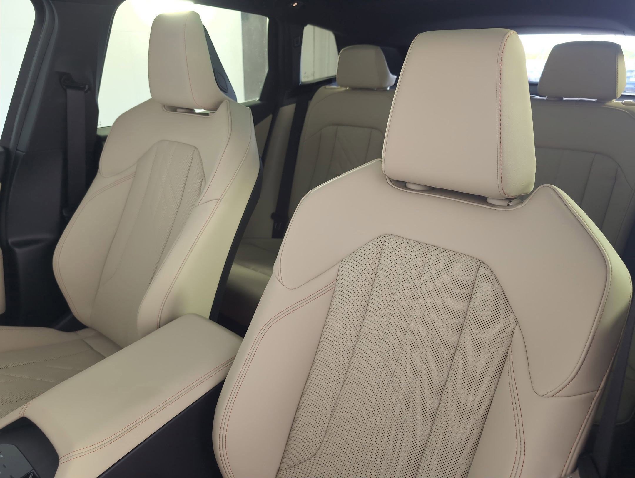 Used 2026 BMW X3 xDrive30 w/ Convenience Package image 22