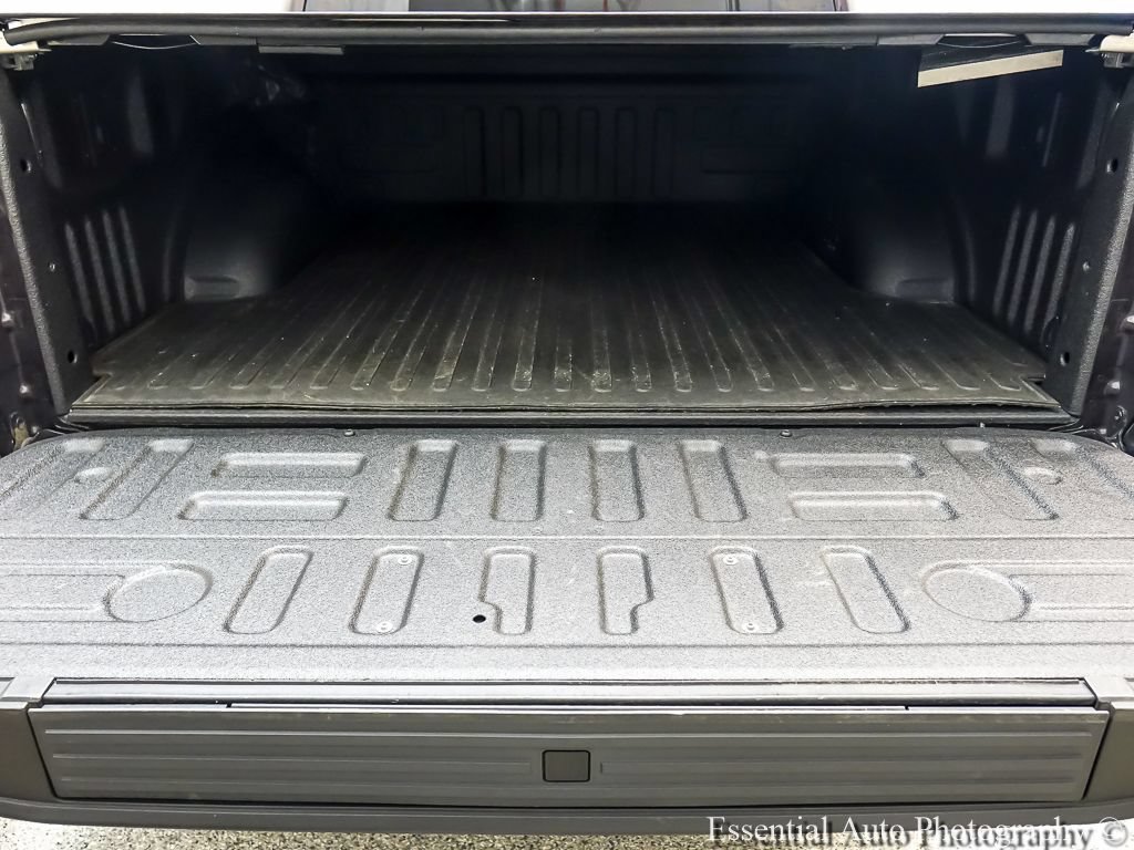 Used 2019 Ford F150 Lariat w/ Equipment Group 502A Luxury AWD/4WD image 22