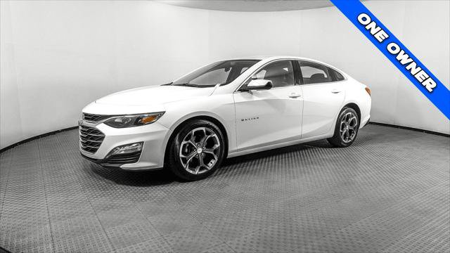 Used 2024 Chevrolet Malibu LT FWD image 2