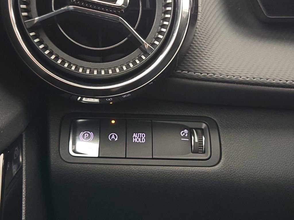 Used 2025 Chevrolet Equinox LT image 24