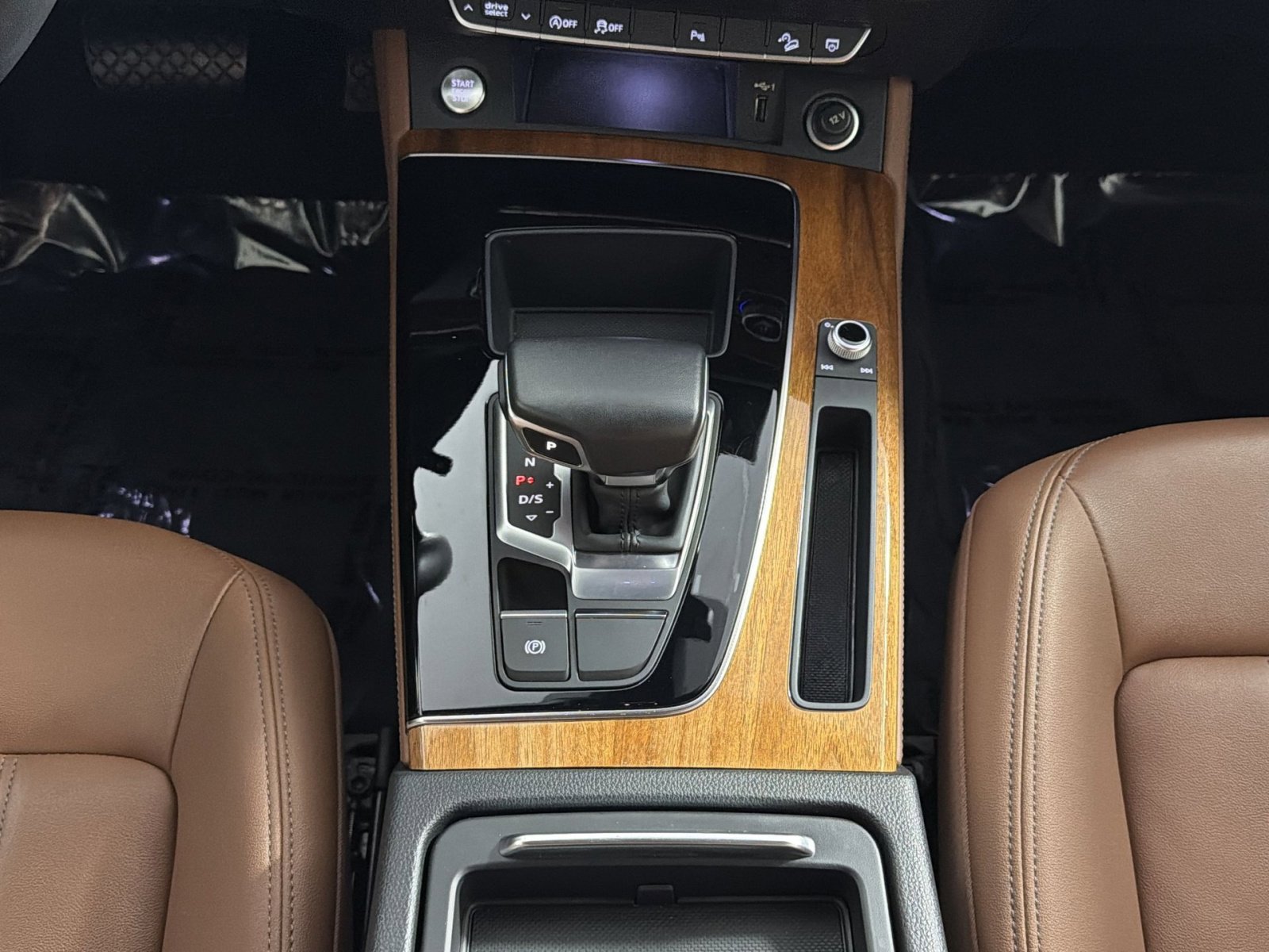 Used 2022 Audi Q5 2.0T Premium Plus w/ Premium Plus Package image 22