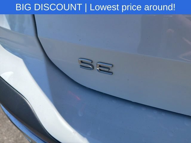 Used 2022 Volkswagen Taos SE w/ IQ.Drive SE Package AWD/4WD image 14