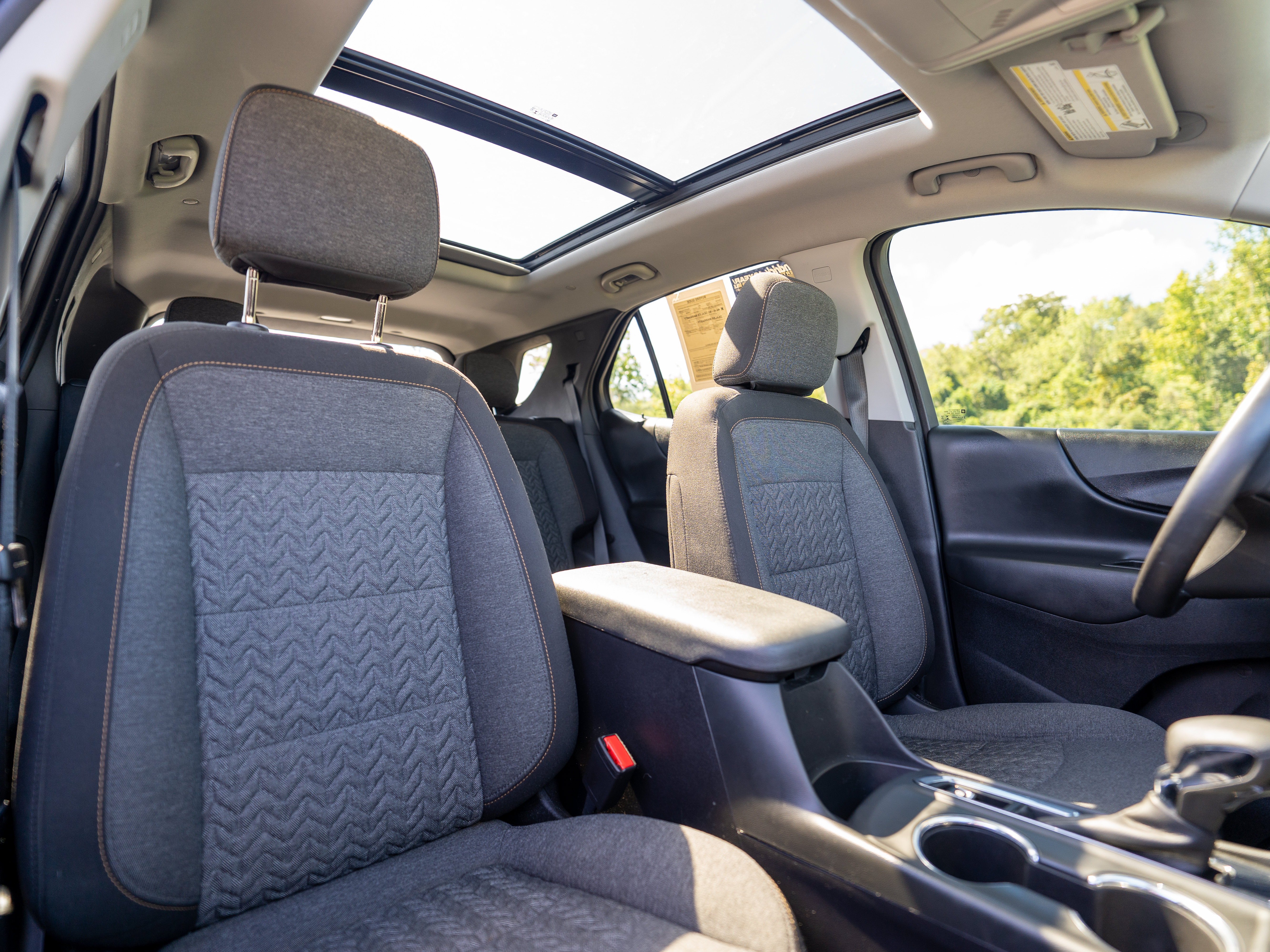 Used 2022 Chevrolet Equinox LT FWD image 11