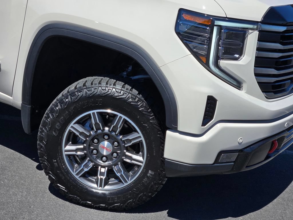 Used 2026 GMC Sierra 1500 AT4 AWD/4WD image 9