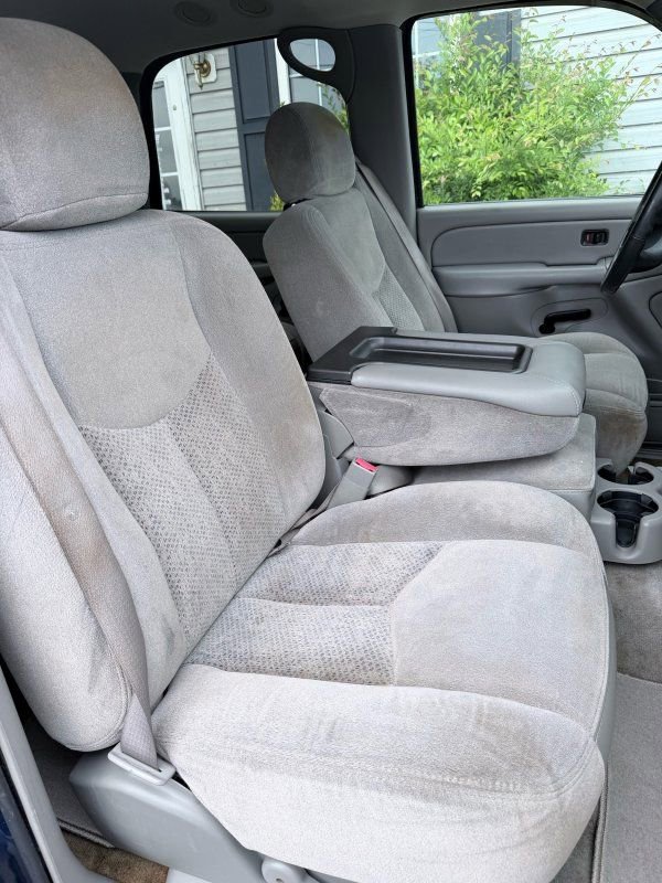 Used 2006 Chevrolet Tahoe LS w/ Smart Select Package AWD/4WD image 9