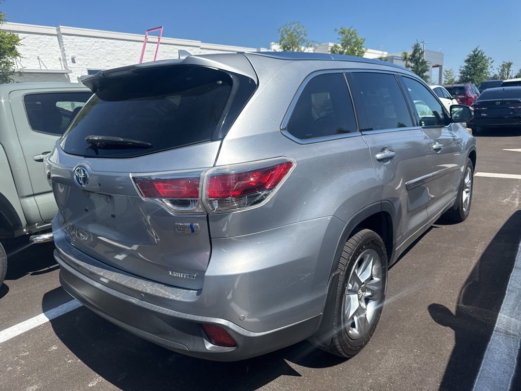 Used 2015 Toyota Highlander Limited AWD/4WD image 4