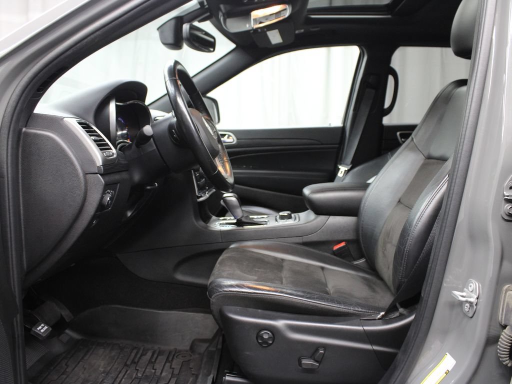 Used 2021 Jeep Grand Cherokee Altitude AWD/4WD image 15