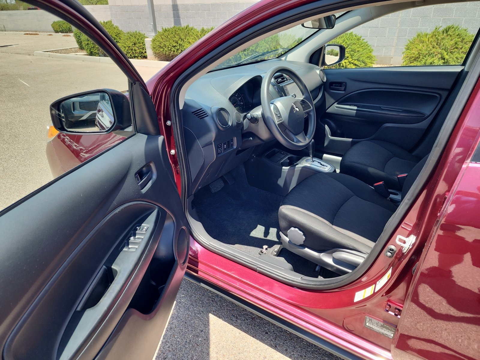 Used 2024 Mitsubishi Mirage ES FWD image 14