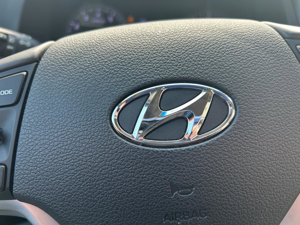 Used 2017 Hyundai Tucson Sport w/ Cargo Package image 20