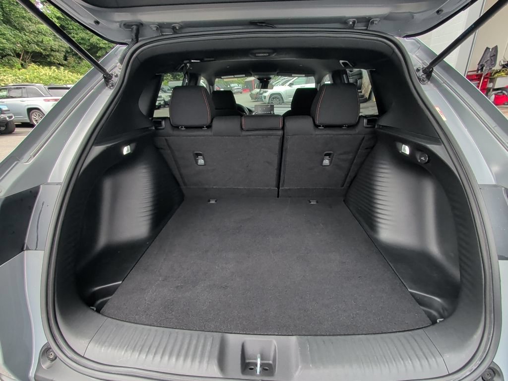 Used 2024 Honda HR-V Sport image 14