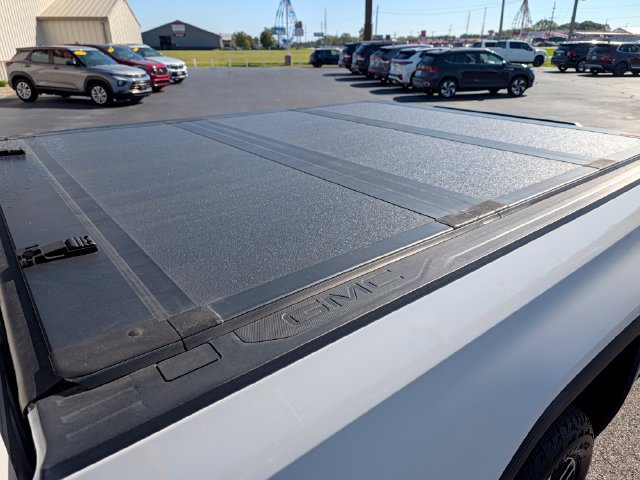 Used 2023 GMC Sierra 1500 AT4 AWD/4WD image 11
