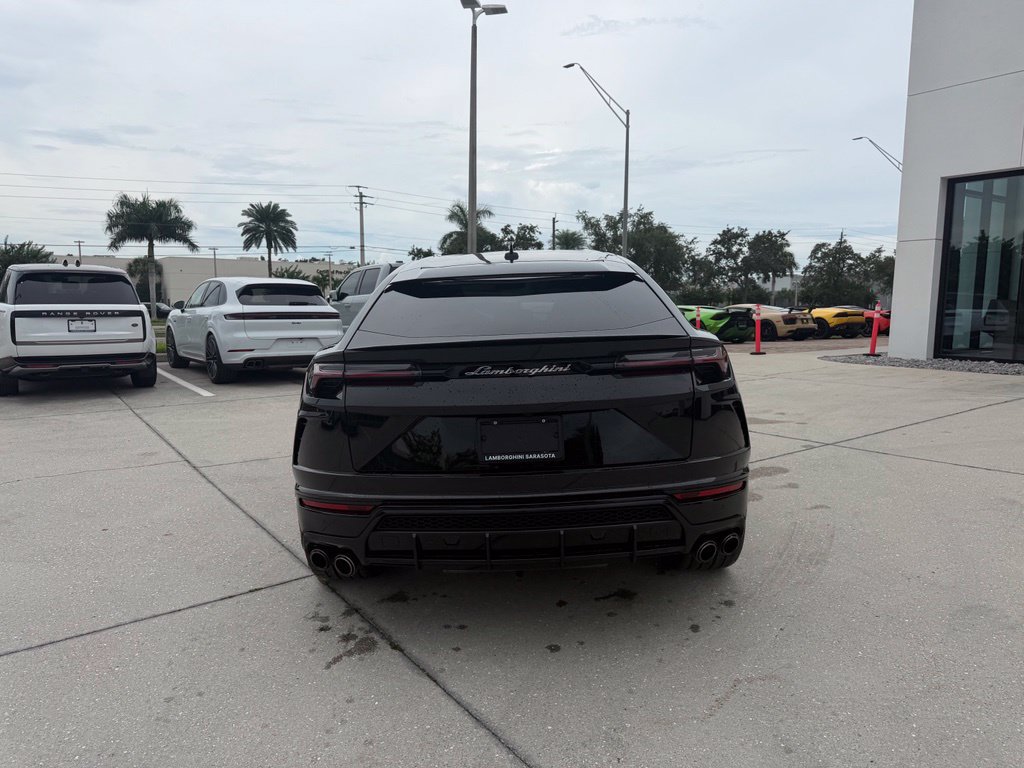 Used 2019 Lamborghini Urus AWD/4WD image 7