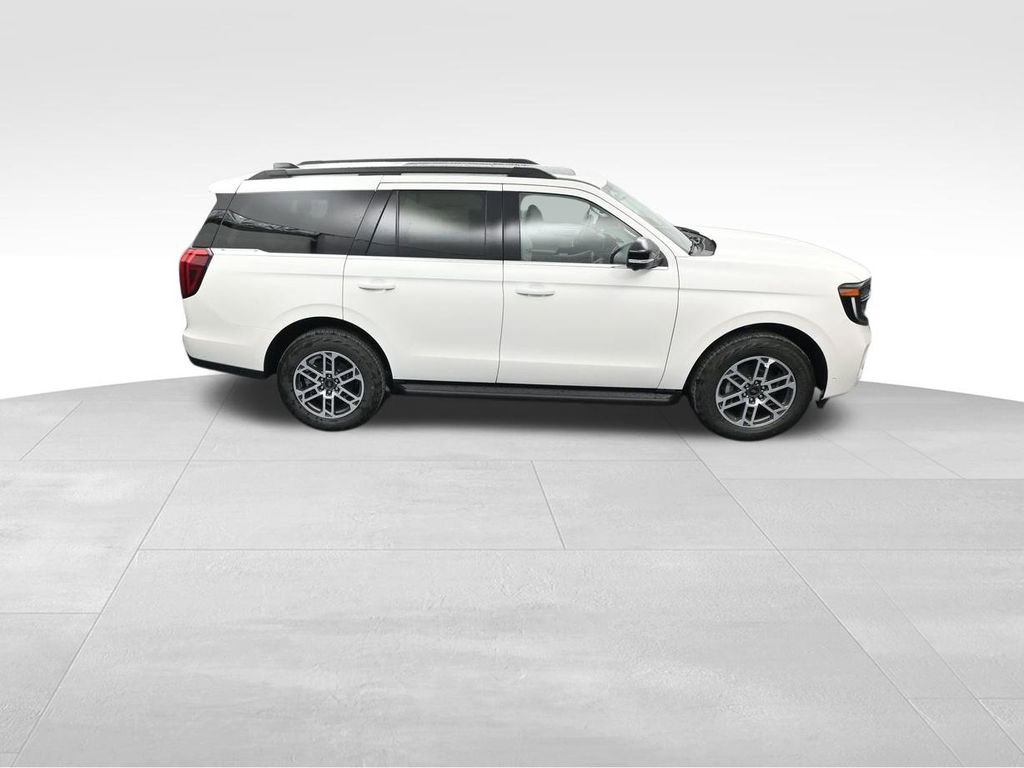 New 2025 Ford Expedition Active image 48