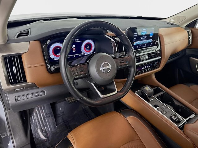 Certified 2022 Nissan Pathfinder Platinum w/ Cargo Package image 10