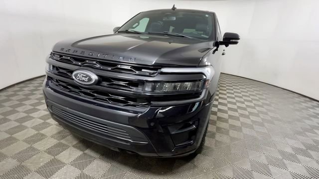 Used 2023 Ford Expedition Limited AWD/4WD image 10