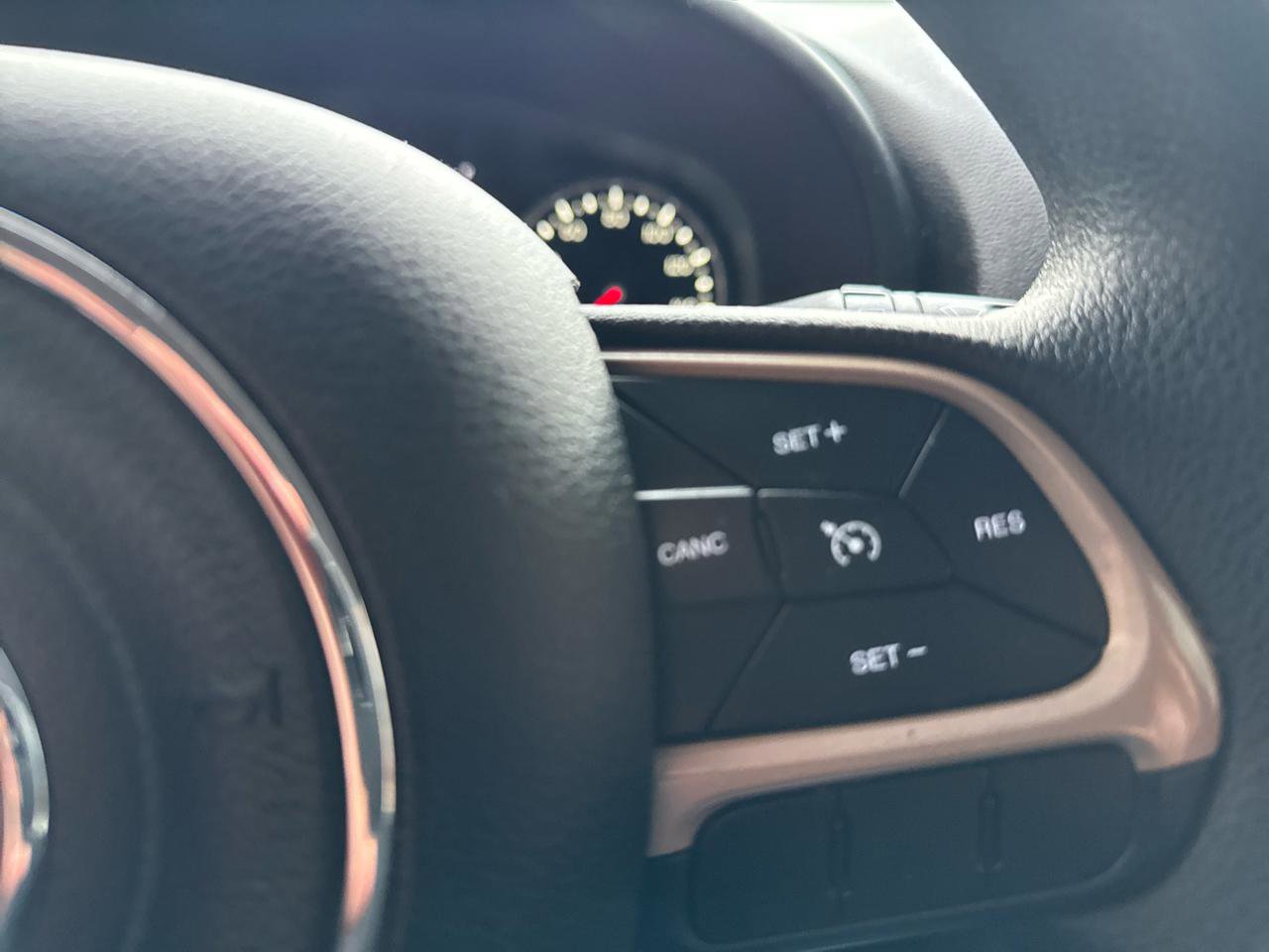 Used 2017 Jeep Renegade Sport w/ Power & Air Group image 16