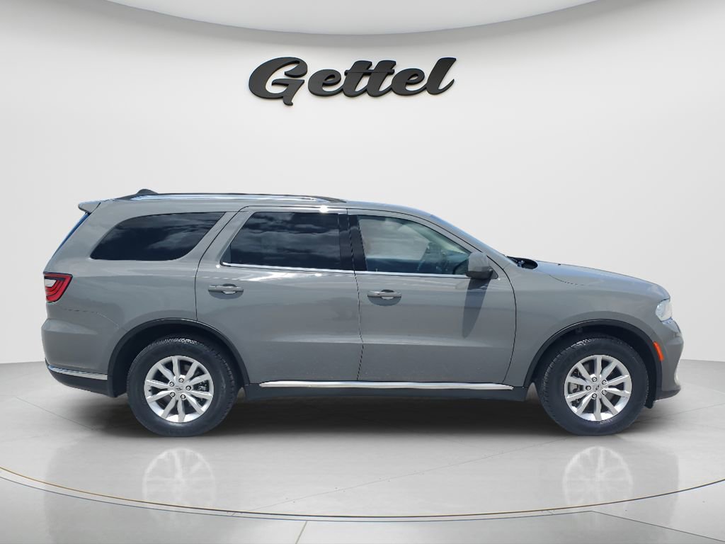 Used 2022 Dodge Durango SXT RWD image 4