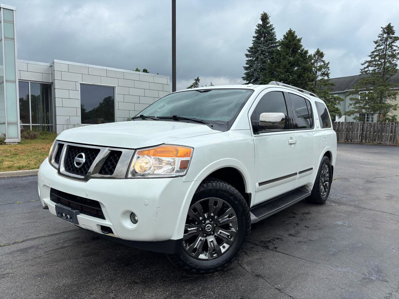 Used 2015 Nissan Armada Platinum w/ Platinum Reserve Package AWD/4WD image 3