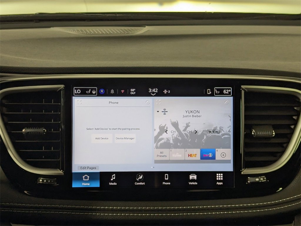 New 2026 Chrysler Pacifica Select image 18