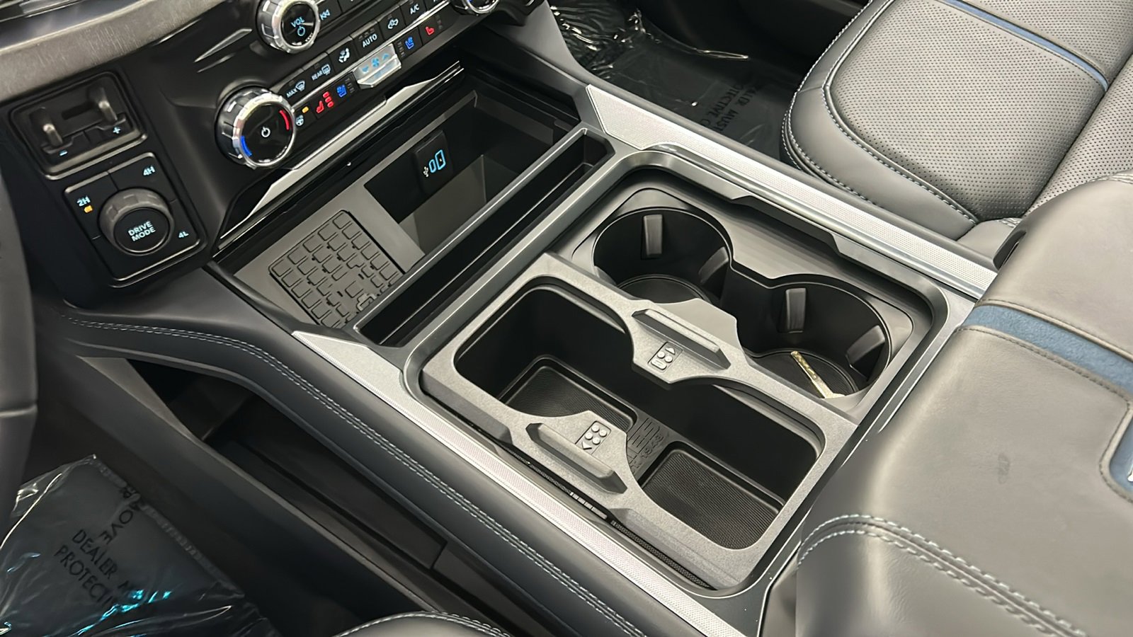 Used 2026 Ford F450 Platinum image 26