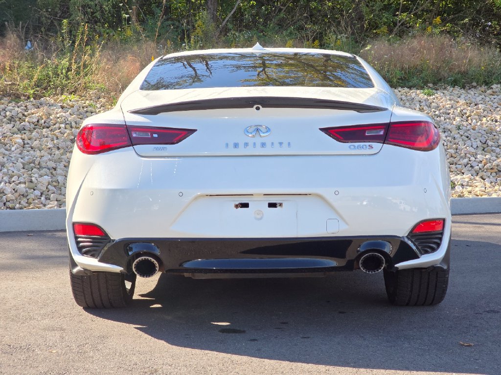 Used 2020 INFINITI Q60 Red Sport 400 w/ Proactive Package AWD/4WD image 5