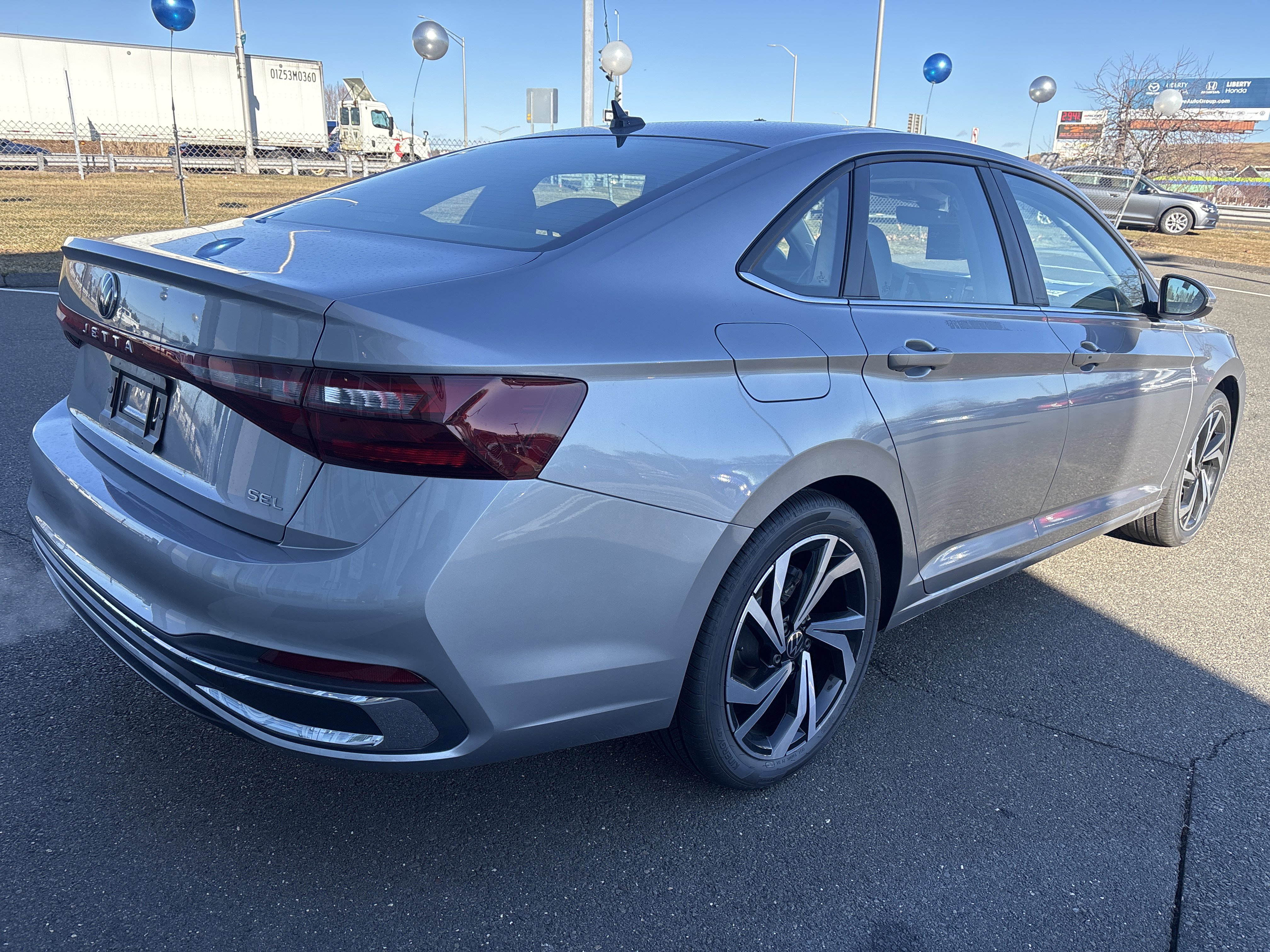 New 2026 Volkswagen Jetta SEL image 6