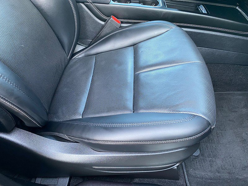 Used 2022 Lincoln Corsair AWD w/ Premium Package image 30