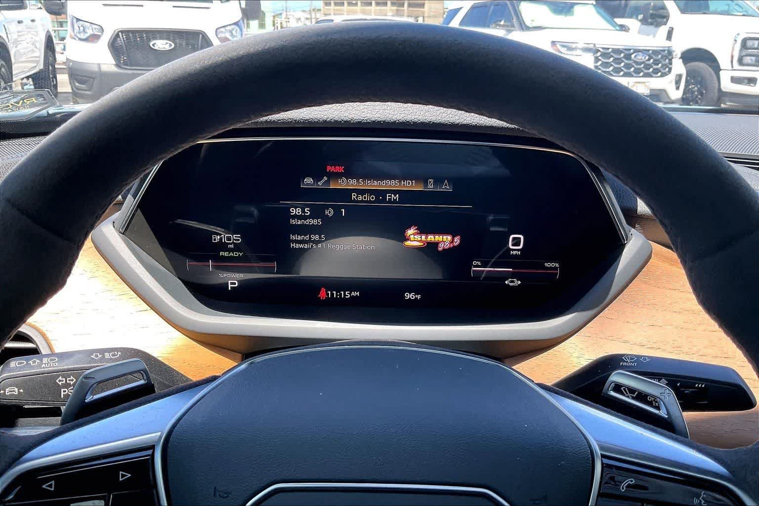 Used 2023 Audi e-tron GT Premium Plus AWD/4WD image 17