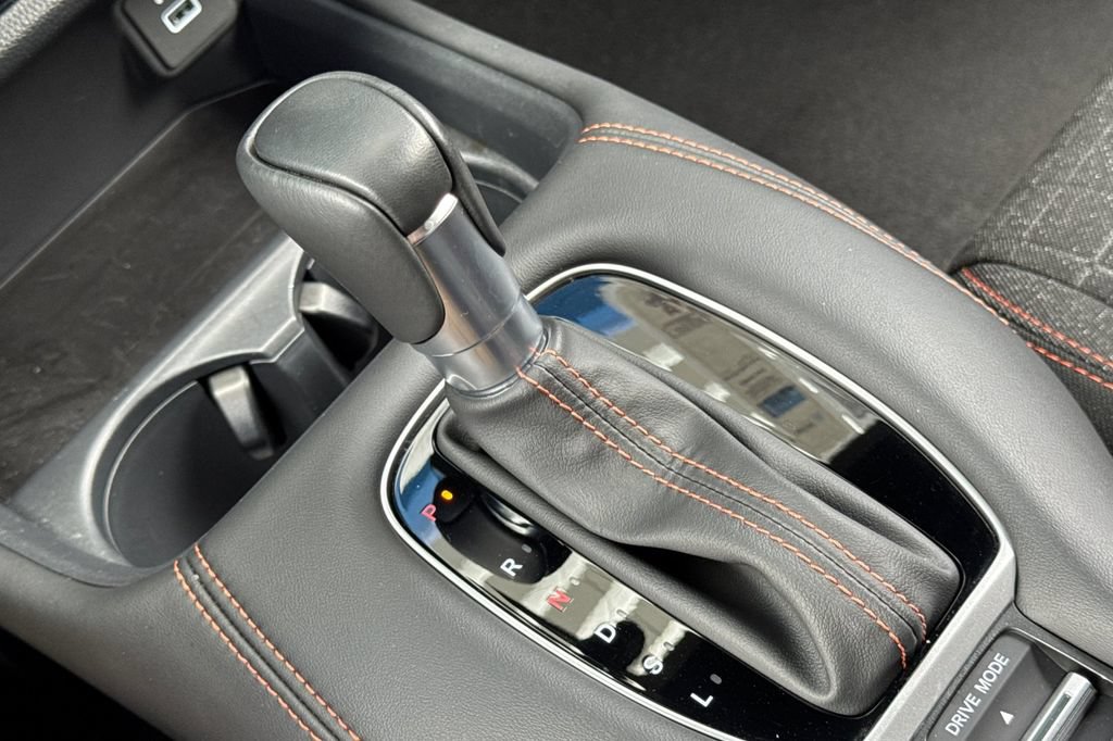 Certified 2025 Honda HR-V Sport image 26