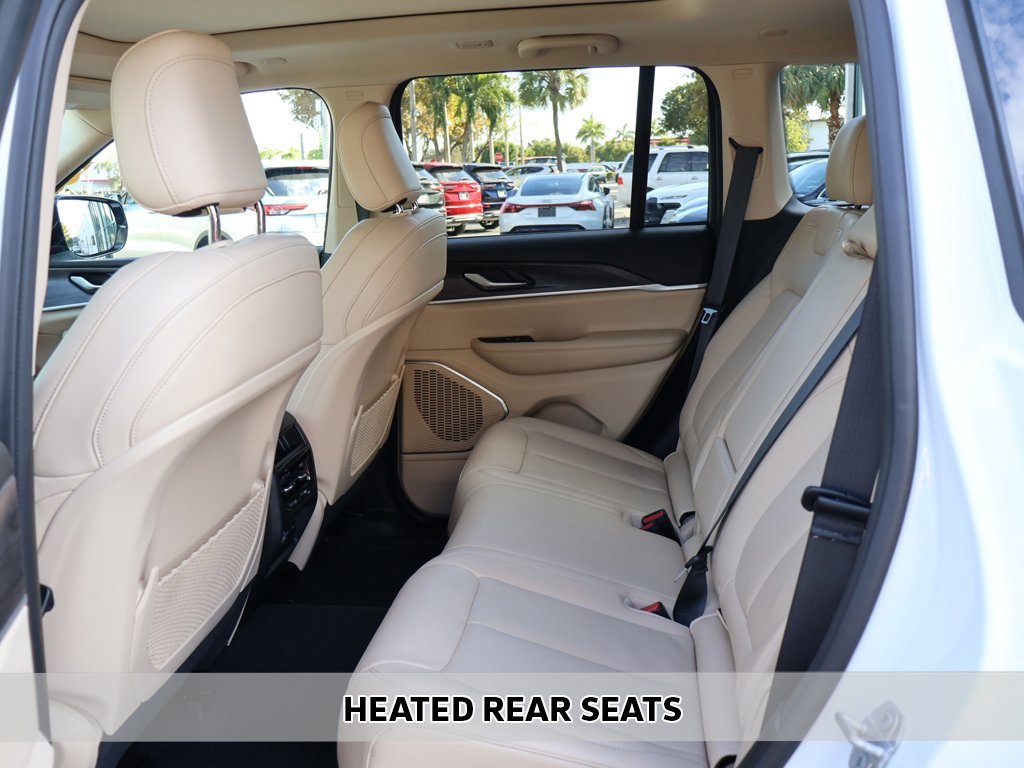 Used 2022 Jeep Grand Cherokee Limited w/ Trailer Tow Prep Group (B) image 8