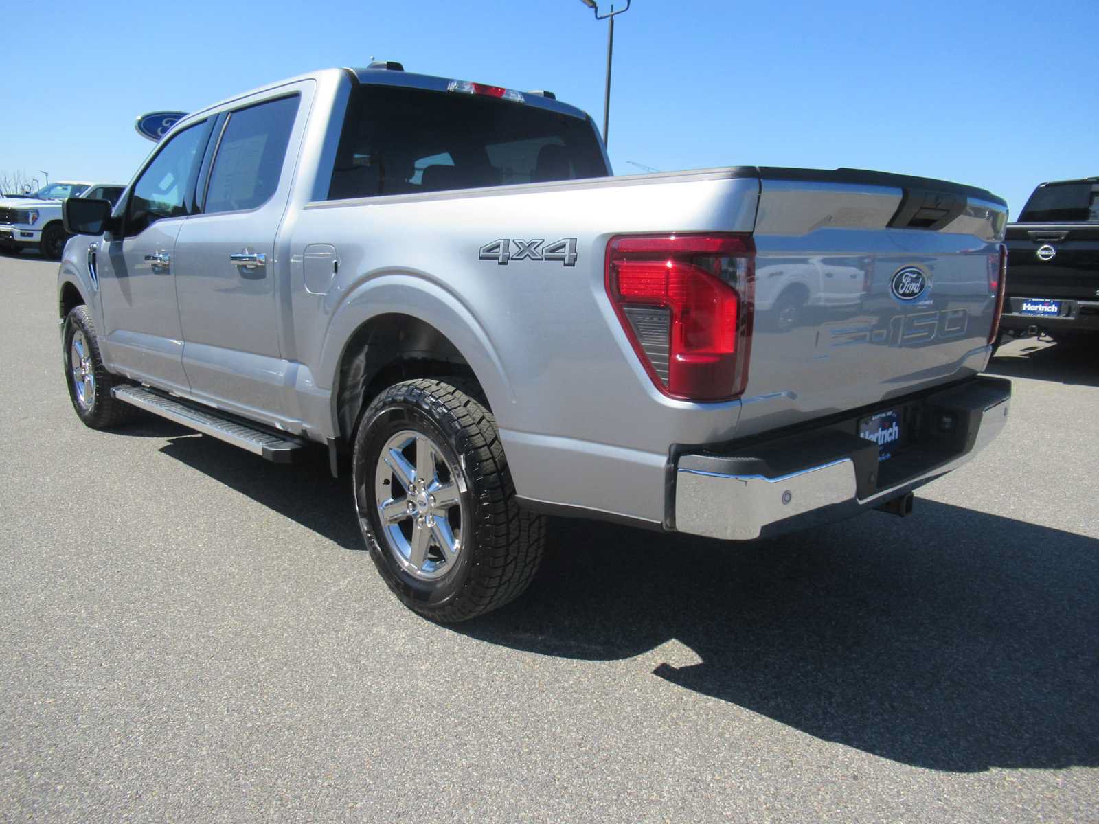 Used 2025 Ford F150 XLT w/ Equipment Group 301A Standard AWD/4WD image 4