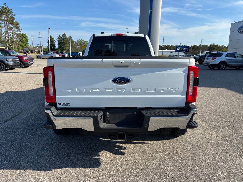 Used 2024 Ford F450 Lariat w/ Lariat Ultimate Package AWD/4WD image 4