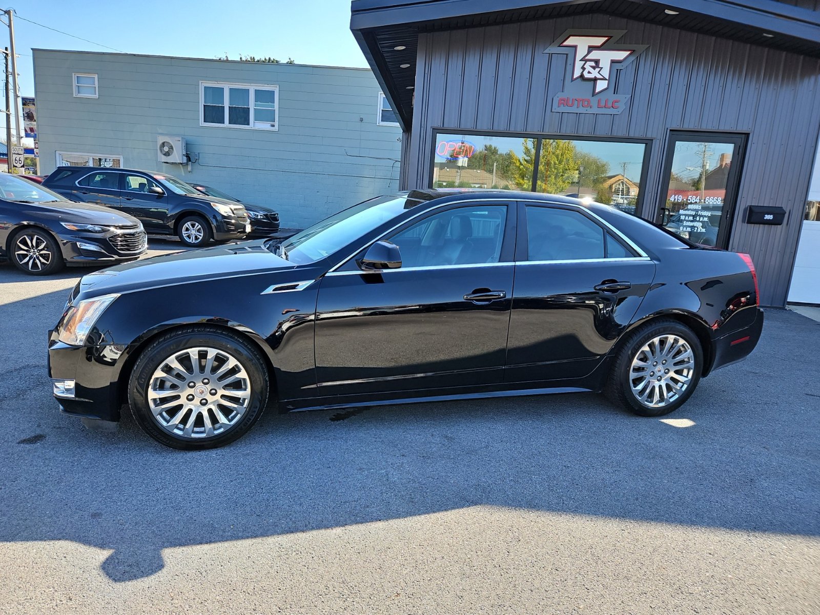 Used 2011 Cadillac CTS Premium AWD/4WD image 2