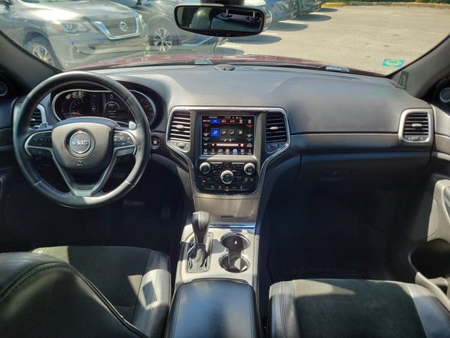 Used 2017 Jeep Grand Cherokee Altitude AWD/4WD image 15