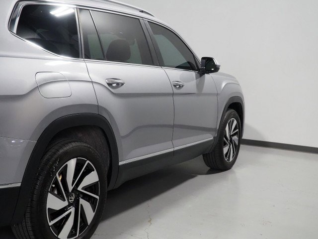 Used 2025 Volkswagen Atlas SEL AWD/4WD image 54
