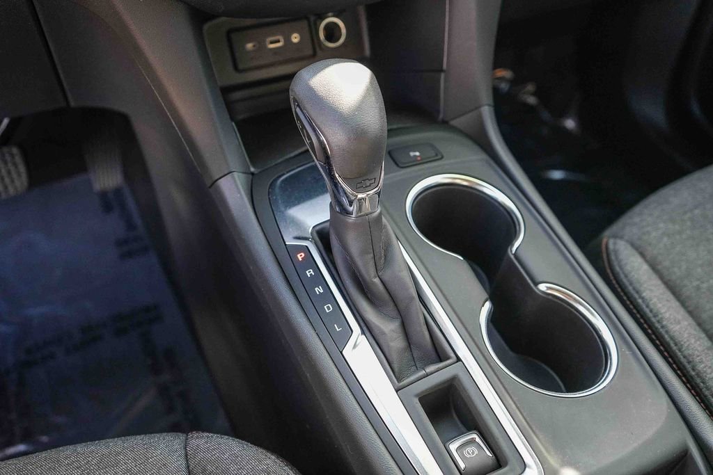 Used 2024 Chevrolet Equinox LT FWD image 19