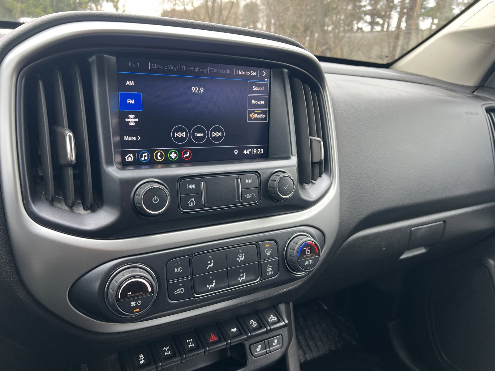 Used 2019 Chevrolet Colorado ZR2 image 13