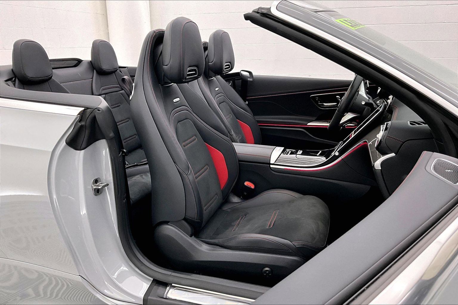 Used 2026 Mercedes-Benz CLE 53 AMG 4MATIC image 6