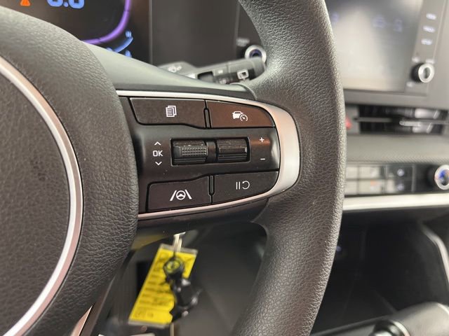 Used 2023 Kia Sportage LX FWD image 22