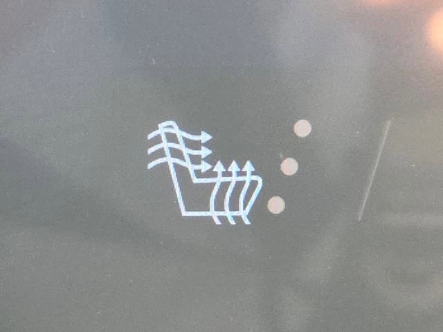 New 2026 Chevrolet Equinox EV LT image 11